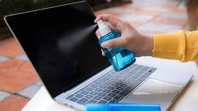 How to clean electronic devices